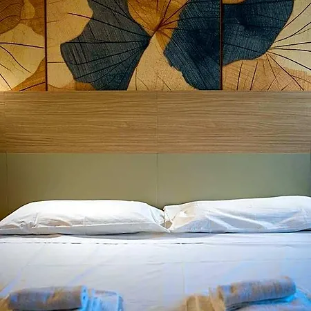 Aris Hotel *